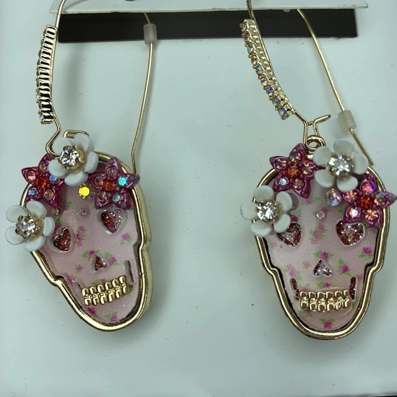 Betsey Johnson Sugar Skull Pink Earrings Halloween - Picture 5 of 8